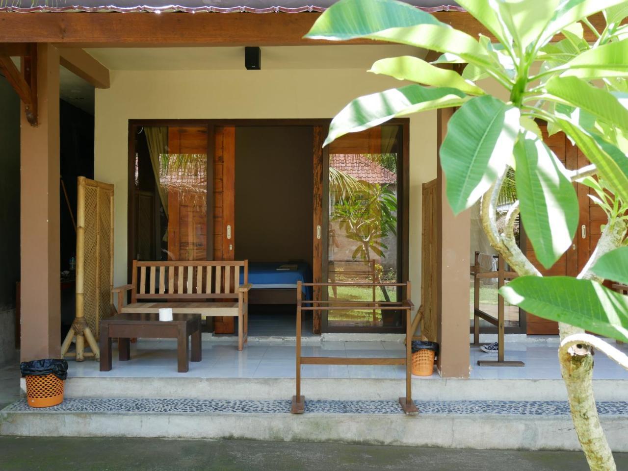 Asoka Homestay Senggigi Ngoại thất bức ảnh